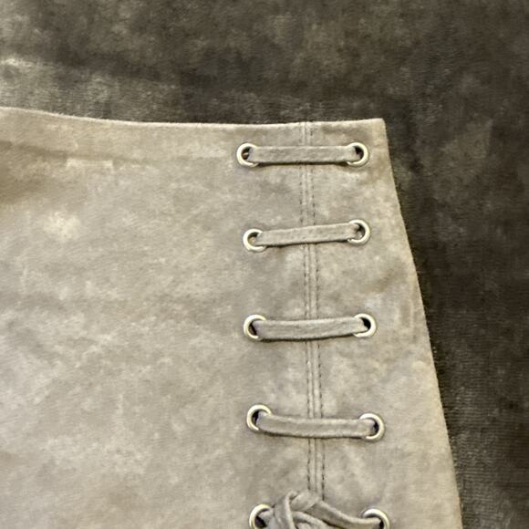 BLANKNYC-Suede Leather Lined Mini Skirt-Lace Up Faux Wrap-Smoky Gray-Size 30 - Picture 8 of 16